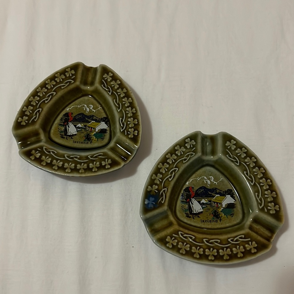 Vintage Ashtrays Wade- Made in Ireland